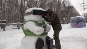 Курсанты НВВКУ соревновались в традиционном конкурсе снежных скульптур