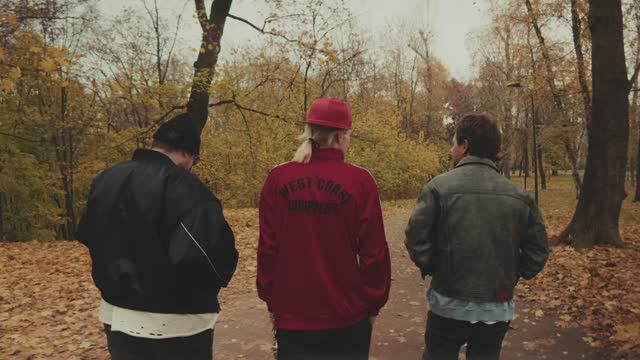 ARTEM SHILOVETS - Голая смотреть онлайн