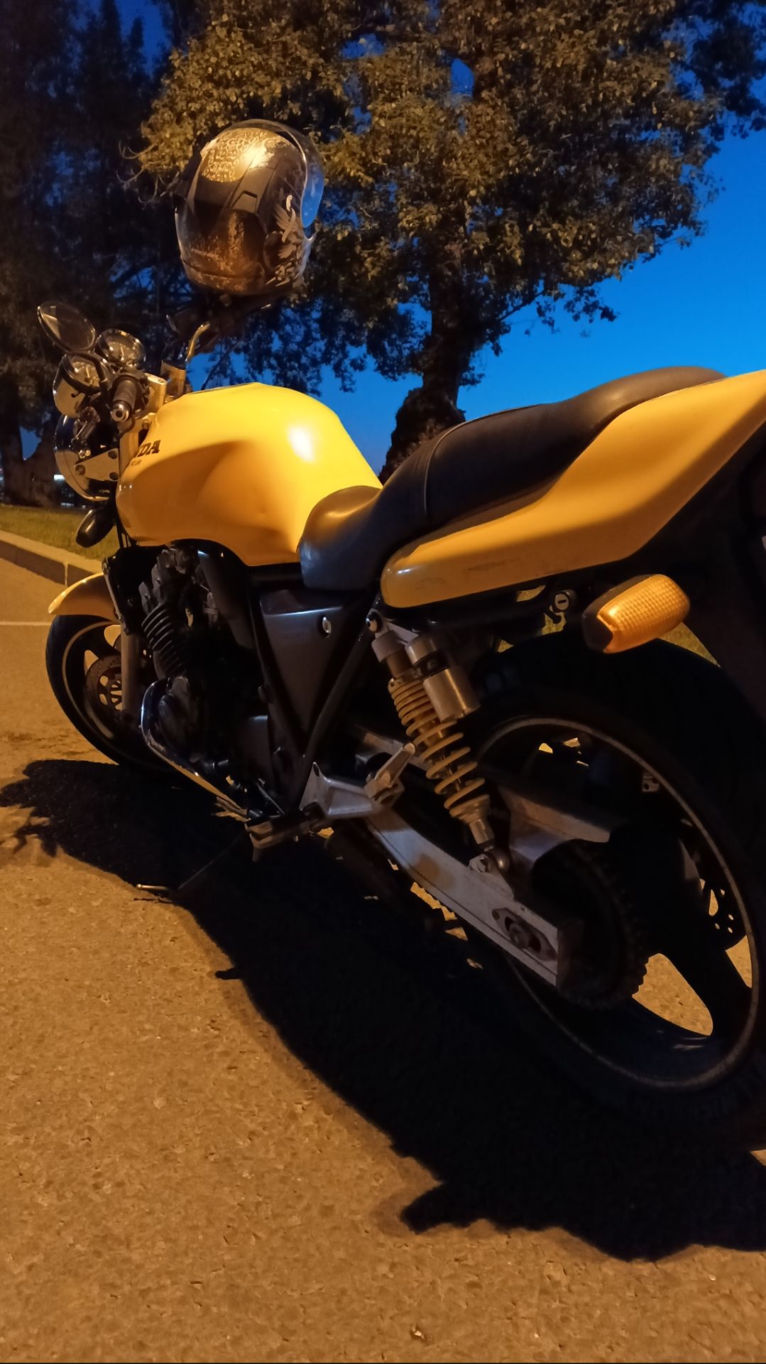 Moto Season 2025 (1)