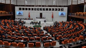 В Турции депутаты подрались на заседании по бюджету