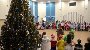 ПЕРВАЯ НОВОГОДНЯЯ ЁЛКА ГЛАВЫ ГОРОДА СОСТОЯЛАСЬ В СТОЛИЦЕ КАМЧАТКИ • НОВОСТИ КАМЧАТКИ