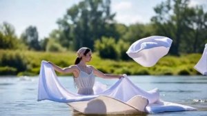 Это Ванька Деревня поет про него частушки