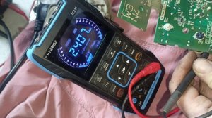 Toyota Fielder климат не реагирует на кнопки.