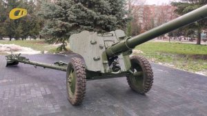 В СКВЕРЕ ВОИНСКОЙ СЛАВЫ ЗАВЕРШЕНЫ РАБОТЫ ПО УСТАНОВКЕ ПАМЯТНИКА "ПУШКА"