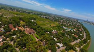 ⛩️🌊 Пагода Тхиен Му, Хюэ, Вьетнам — вид с воздуха над Ароматной рекой | DJI Avata