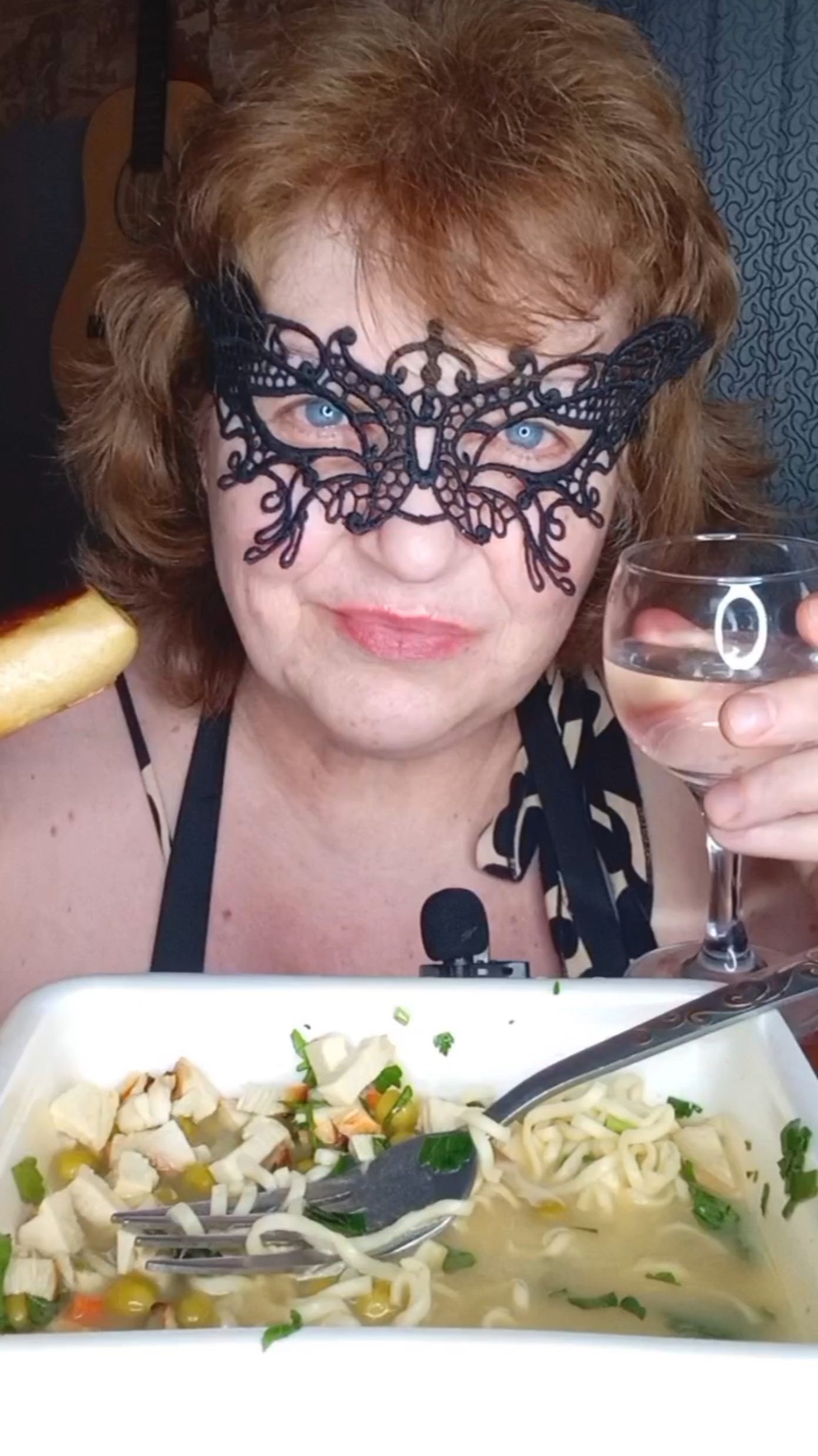 "БЛИНЫ С БЛИНАМИ ЭТО НЕЧТО" смотреть онлайн