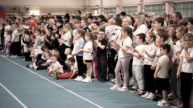 Спорт в новый год! смотреть онлайн