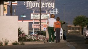 Алиса здесь больше не живет