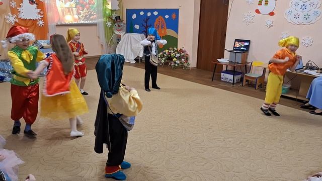 Новый год 4 ч. смотреть онлайн