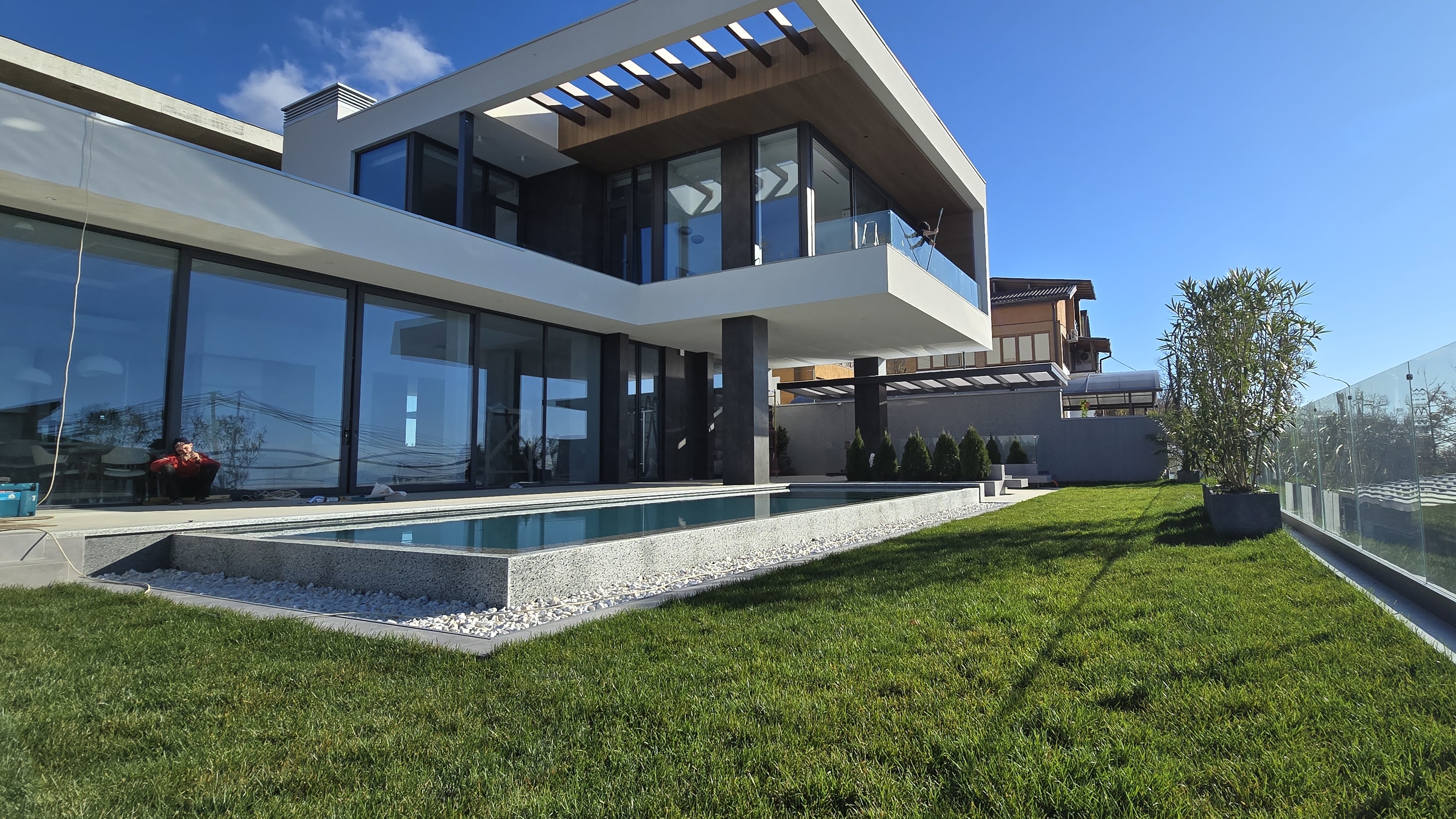 РОСКОШНАЯ ВИЛЛА С РЕМОНТОМ смотреть онлайн