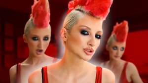 Кукарекающая Марго выступит на новогоднем "Голубом огоньке"