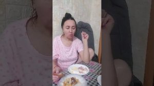 мукбанг  / яишенка с беконом