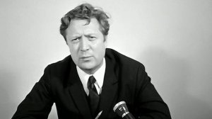 1972 год. Нижневартовск. Начальник управления магистральных нефтепроводов Михаил Савельев.