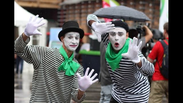 БАБКА ФРОСЯ  (Клип)