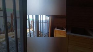 Вольер для восточноевропейской овчарки женскими руками [get.gt]