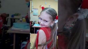 я с миланой в школе