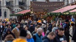 В британских пабах хотят запретить исполнять рождественские песни