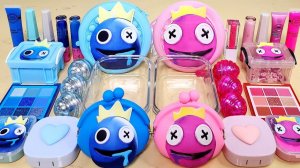 Радужные друзья Смешивают синий и розовый слаймы из блесток для макияжа, превращая их в Слайм