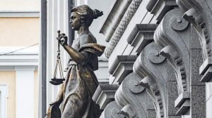 Суд поместил под домашний арест обвиняемого в нападении на журналиста «Известий»