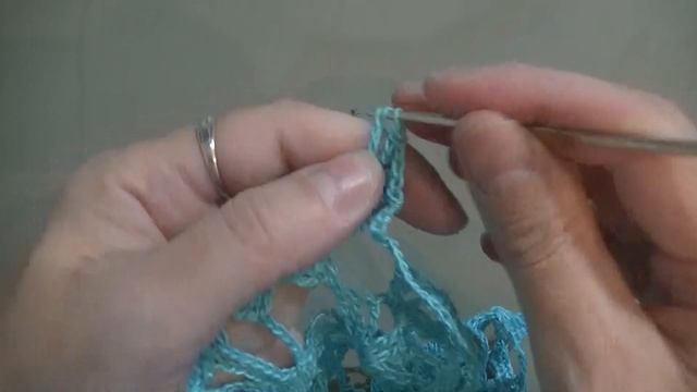 Квадратная салфетка с ананасами. Часть 4. смотреть онлайн