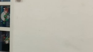 #красочные окна в магазинах