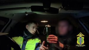 Полицией Липецка в ходе погони задержан нетрезвый лихач, совершивший ДТП на «Лексусе» знакомого