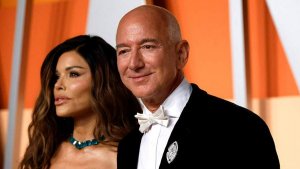 2025. ИТАЛИЯ: ЗВЕЗДЫ И БОГАЧИ ЛЮБЯТ СТРАНУ: покупка и свадьба. Мнение А.РОЖИНЦЕВА