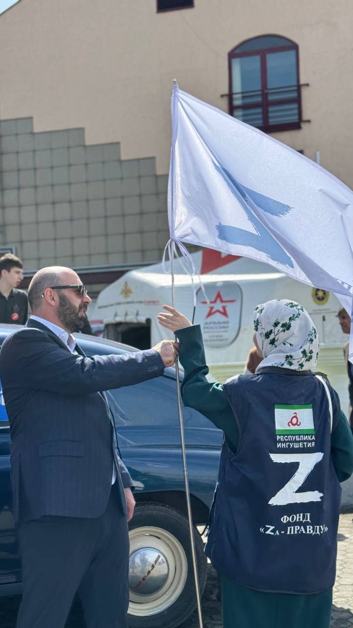 Ретро-поезд "Победа" смотреть онлайн