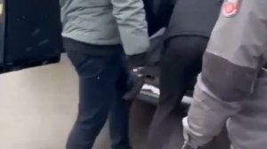 #Россия Сотрудники правоохранительных органов задержали таджика  , представляясь сотрудником ФСБ