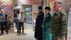 Торжественный митинг по случаю отправки двух граждан на военную службу по контракту