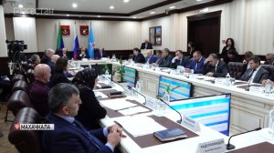 Органы власти Дагестана перейдут на повышенный режим готовности в период новогодних выходных