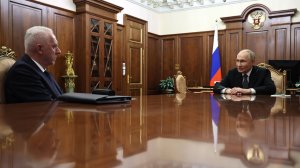 В Кремле Владимир Путин провёл рабочую встречу с Генпрокурором Александром Гуцаном, 23 декабря 2025