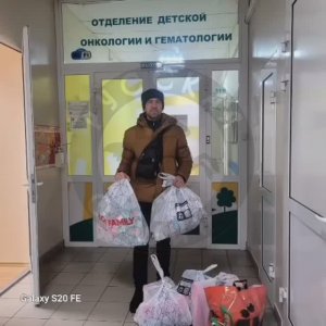 Русская Община Бурятии организовала покупку и доставку игрушек в детский онкологический центр