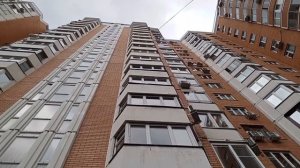 Осенние дворы, путешествие 2025, Москва