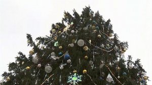 Главную елку страны украсили в стиле "Морозный узор".