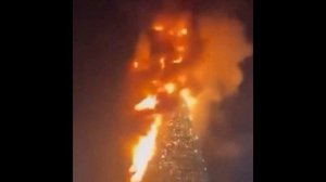 Главная новогодняя ёлка сгорела дотла в грузинском городе Гардабани.