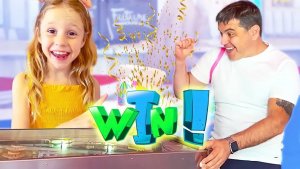 Настя и папа в загадочном доме с вкусными десертами. История для детей