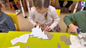 В Керчи дети создали ёлочные игрушки вместе с инспекторами ГИБДД