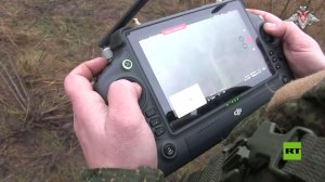 القوات الروسية تجري عمليات نزع الألغام قرب بلدة غولاي بوليه المحررة