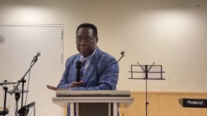 Епископ Джозеф Аду Баах