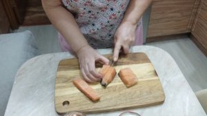 Так рыбу Вы не солили, солю сёмгу!