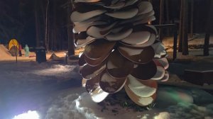 сНежное настроение выходного дня. Приятный хруст снега, мыльные пузыри, катание с горок...