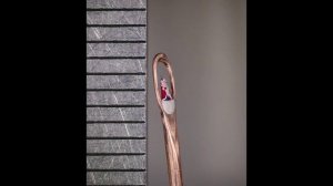 Самого маленького Деда Мороза в игольном ушке создал мастер из Новосибирска