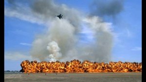 закрываю я глаза закрываю уши (авторская)