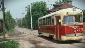 Моим дорогим одноклассникам.