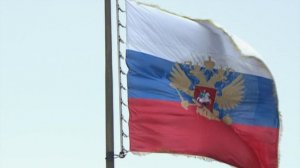 Путин поручил поднимать флаг РФ на всех официальных спортивных мероприятиях