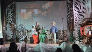 Спектакль "Морозко". Детский народный музыкально-драматический театр "Пикколино".