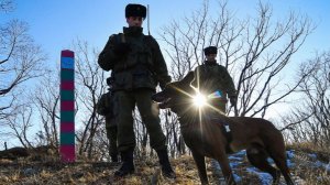 Глава МИД Эстонии разозлился из-за "маленьких зеленых человечков"