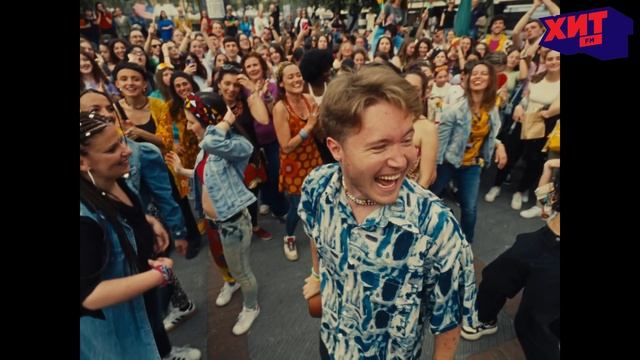 ALFA/MANU CHAO — A ME MI PIACE смотреть онлайн