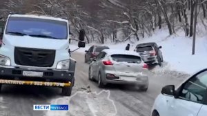 Сбитый на «зебре» школьник, ДТП двух фур и массовая авария: сводка происшествий по Кузбассу
